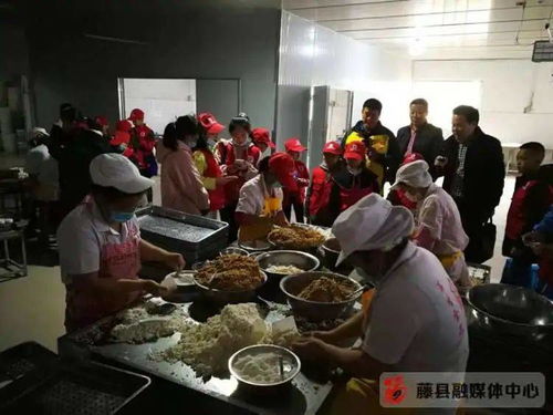 藤县小记者走进萃香食品厂与铜陵名流超市 探索美食与市场的奇妙旅程