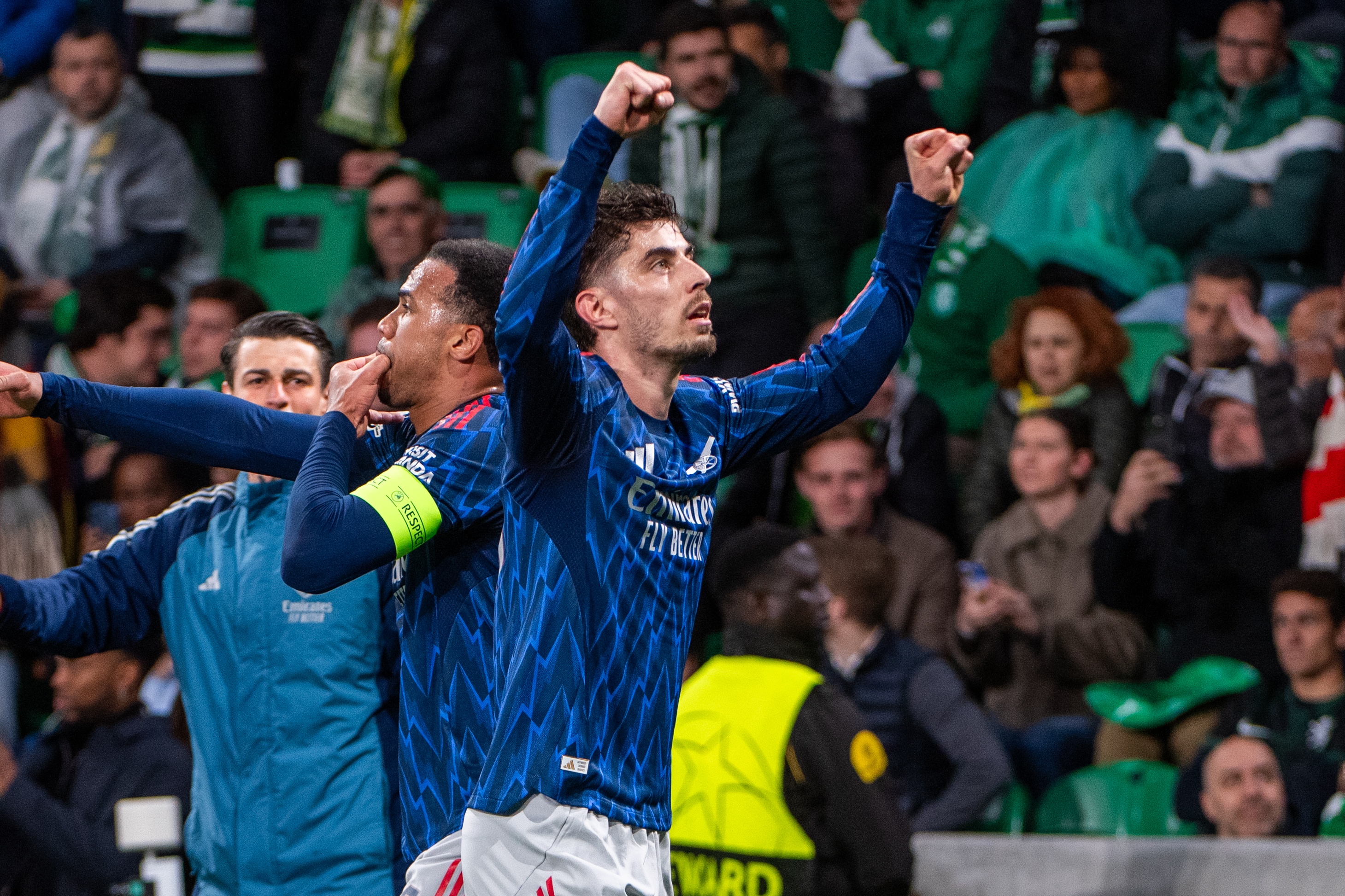 枪手客胜引发连锁反应 伦敦赴西机票价格暴涨超十倍