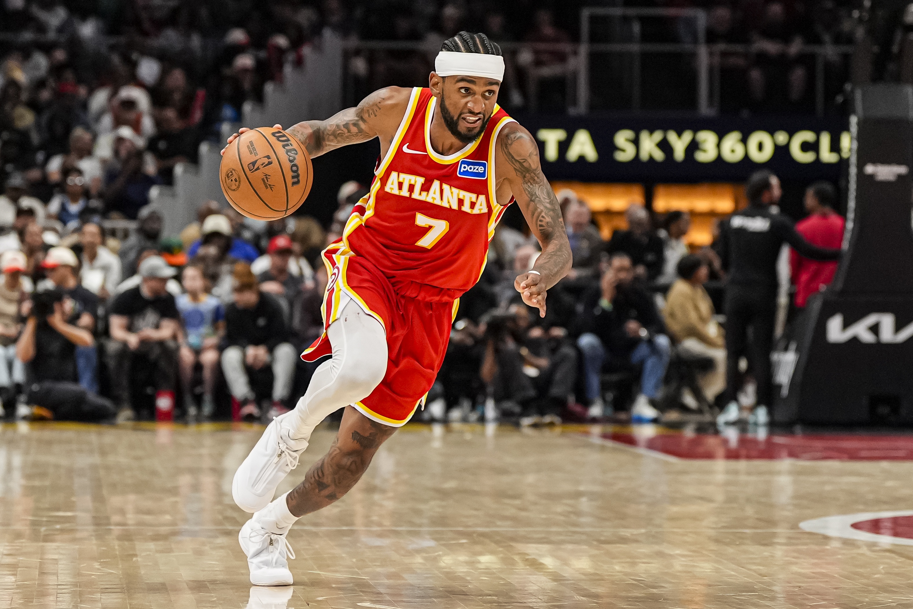 季后赛X因素深度报告：伤病阴影下的杰威 李凯尔的小球中锋实验