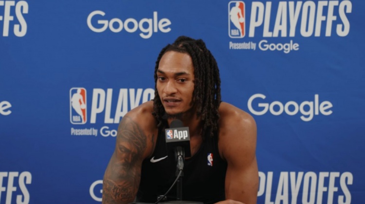 瓦塞尔季后赛首秀定调 马刺团队防守绞杀开拓者