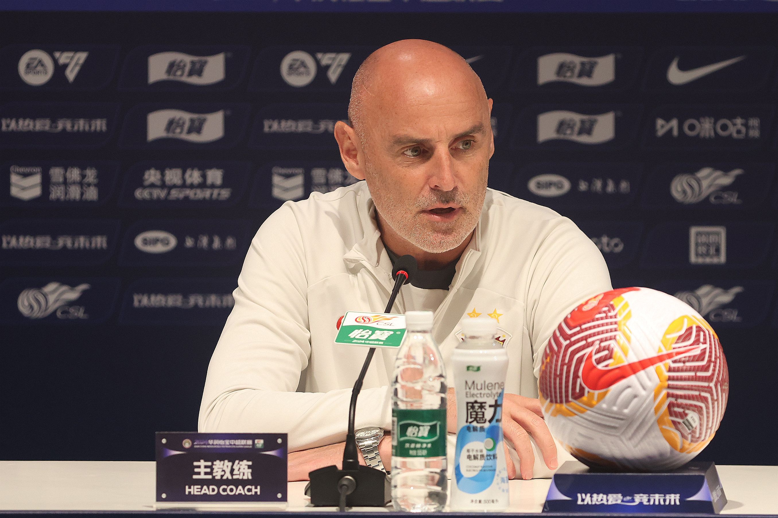 海港外援结构失衡引发伤病潮 七轮仅七分陷保级区