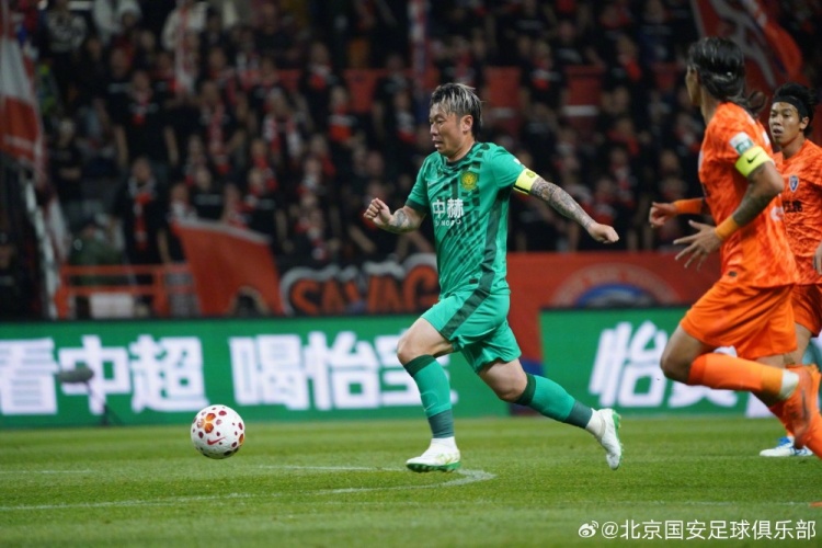 张玉宁梅开二度+张稀哲传射 国安客场3-3遭云南绝平