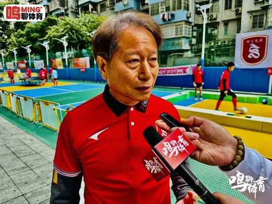 穗安街超趣味赛启动 周穗安骏文雅苑设工作室铺路社区足球生态