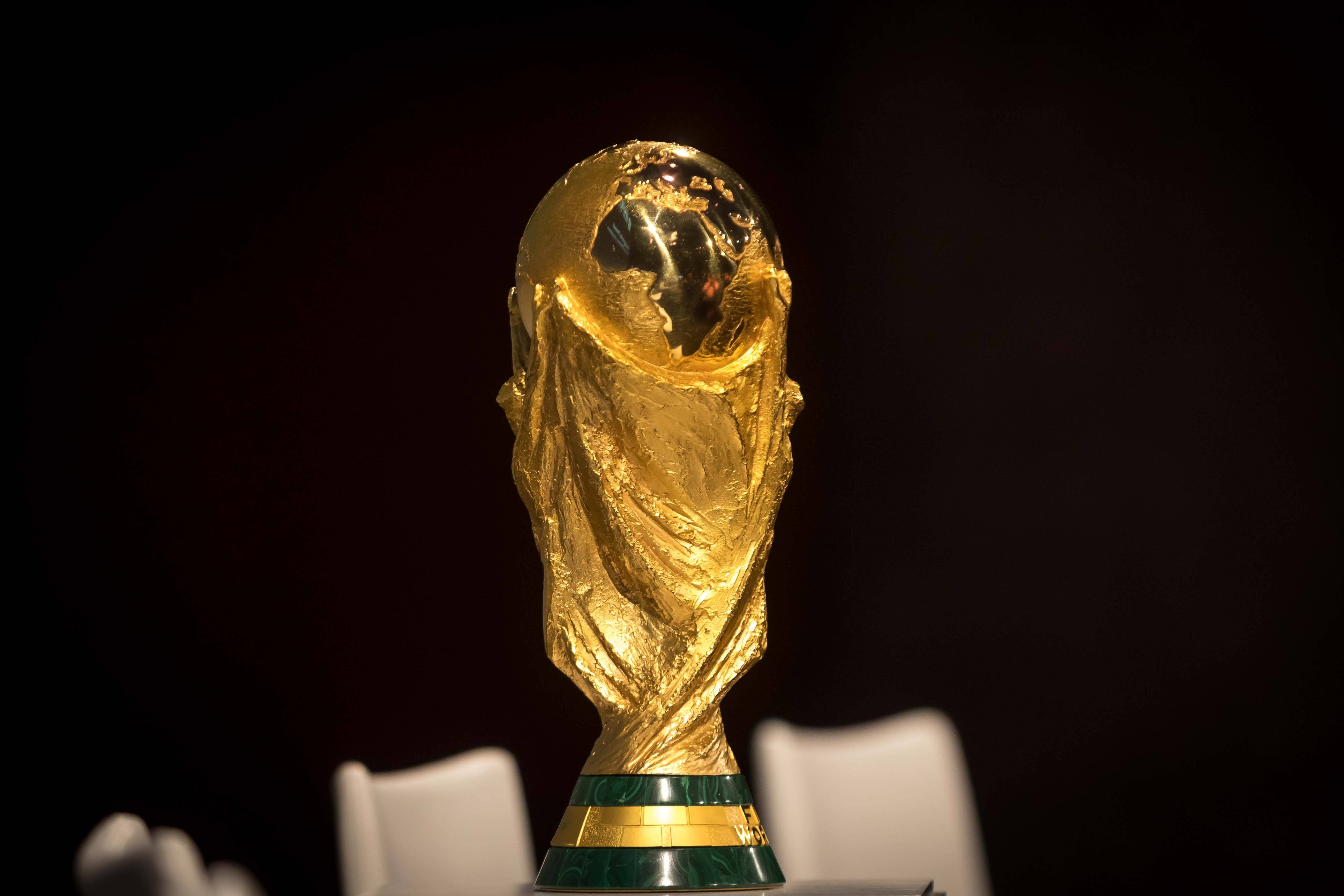 FIFA施压印方：世界杯转播权报价差三倍
