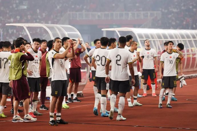 六届无缘世界杯：国足实力下滑通道未止，青训振兴刚满四年
