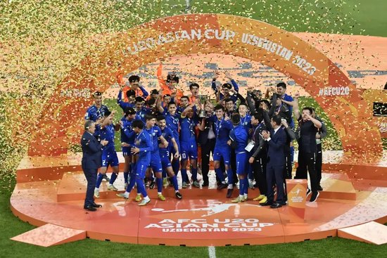 9人作战2-0胜沙特,乌兹别克U17亚洲杯夺冠,三年三线突破青训成果 9人作战2-0胜沙特,乌兹别克U17亚洲杯夺冠,三年三线突破青训成果