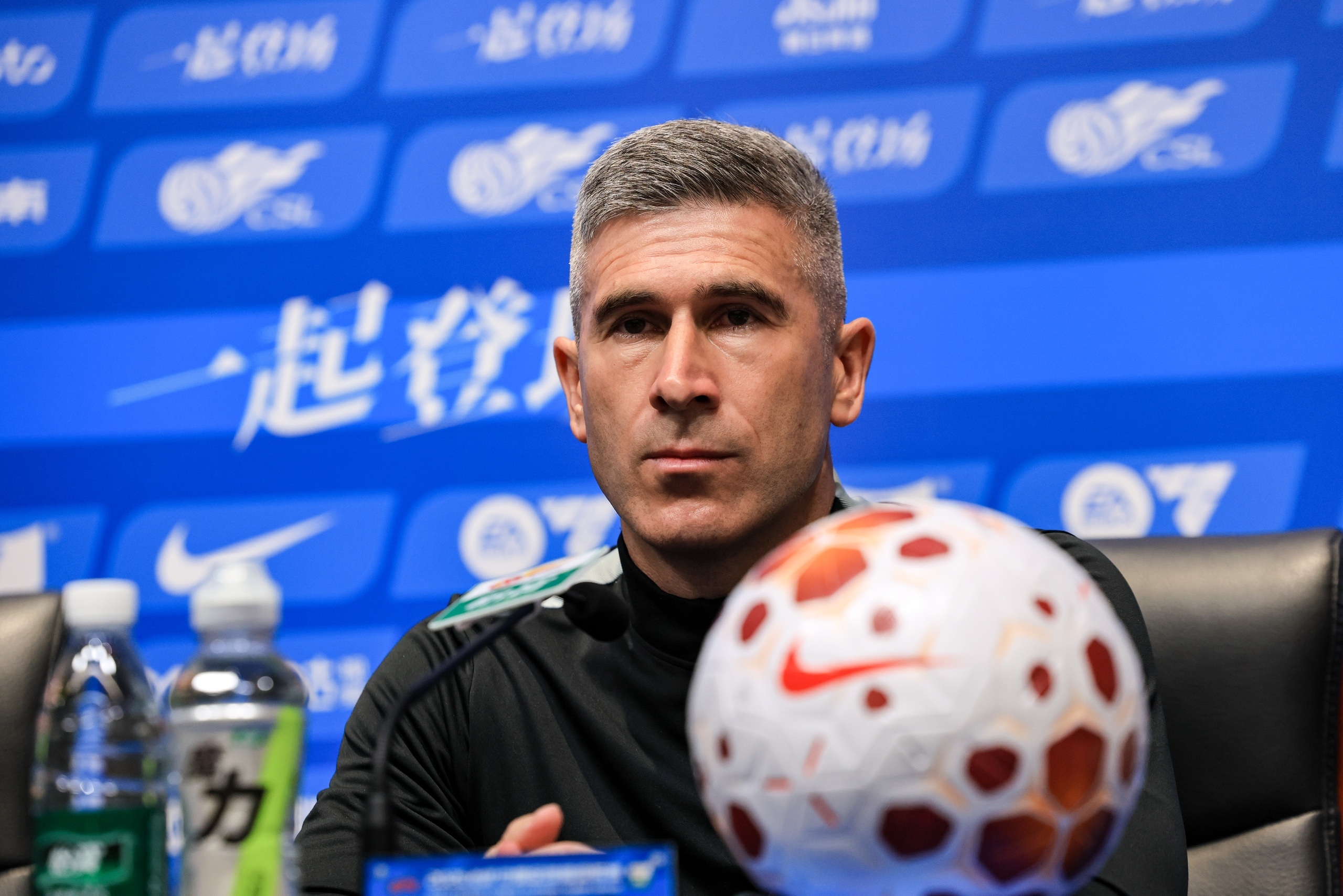 国安1-1西海岸：蒙哥马利批补时仅8分钟，红牌耽误5分钟